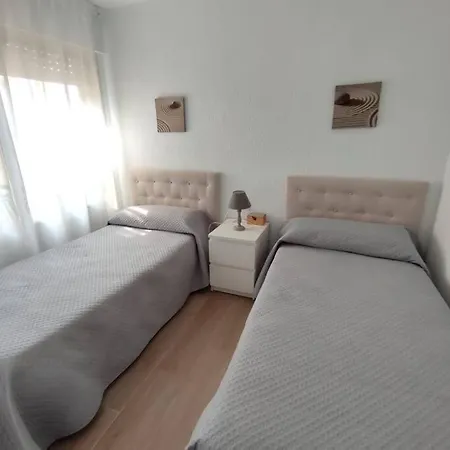 Apartment Amplio Con Piscina Al Lado De La Playa