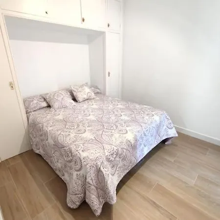 Apartment Amplio Con Piscina Al Lado De La Playa