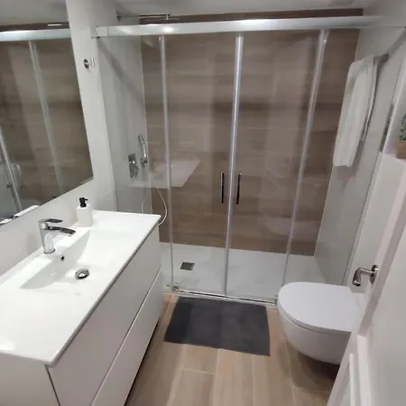 Apartment Amplio Con Piscina Al Lado De La Playa